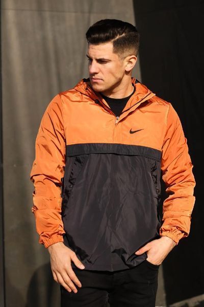Вітрівка анорак куртка чоловіча Найк Nike Помаранчева весняна осіння легка водовідштовхувальна 2495371251 фото