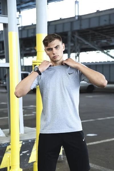 Спортивний комплект чоловічий Nike футболка сіра+ шорти чорні + барсетка костюм літній найк повсякденний M 2657447281 фото