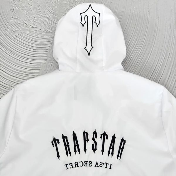Вітрівка куртка чоловіча TRAPSTAR чорна весняна осіння легка водовідштовхуюча XL 2486695359 фото