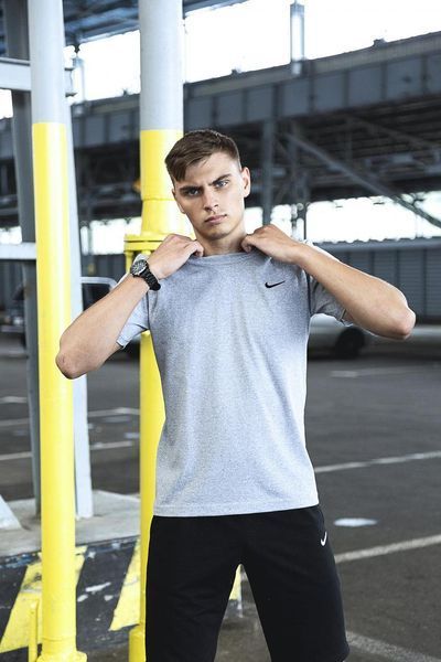 Спортивний комплект чоловічий Nike футболка сіра+ шорти чорні + барсетка костюм літній найк повсякденний 2655165205 фото