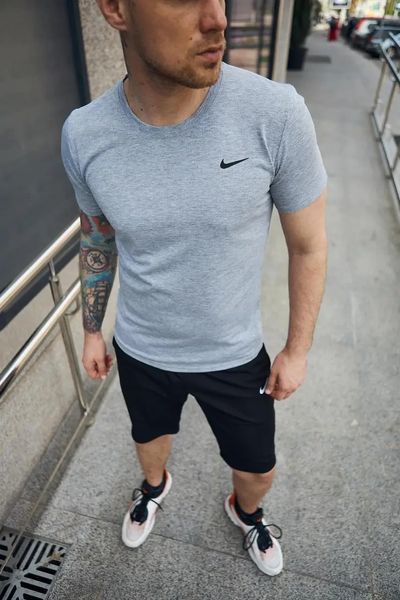 Спортивний комплект чоловічий Nike сіра футболка+чорні шорти літній костюм трикотажний найк повсякденний XL 2656646070 фото